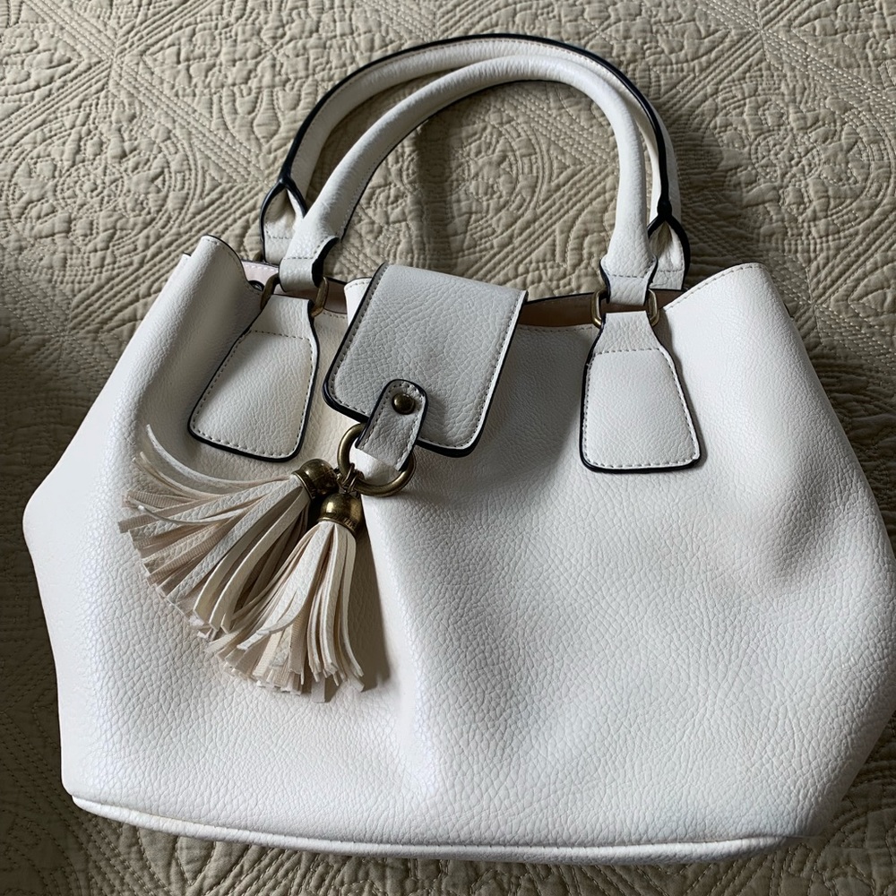 Cream faux leather hand bag with fringe